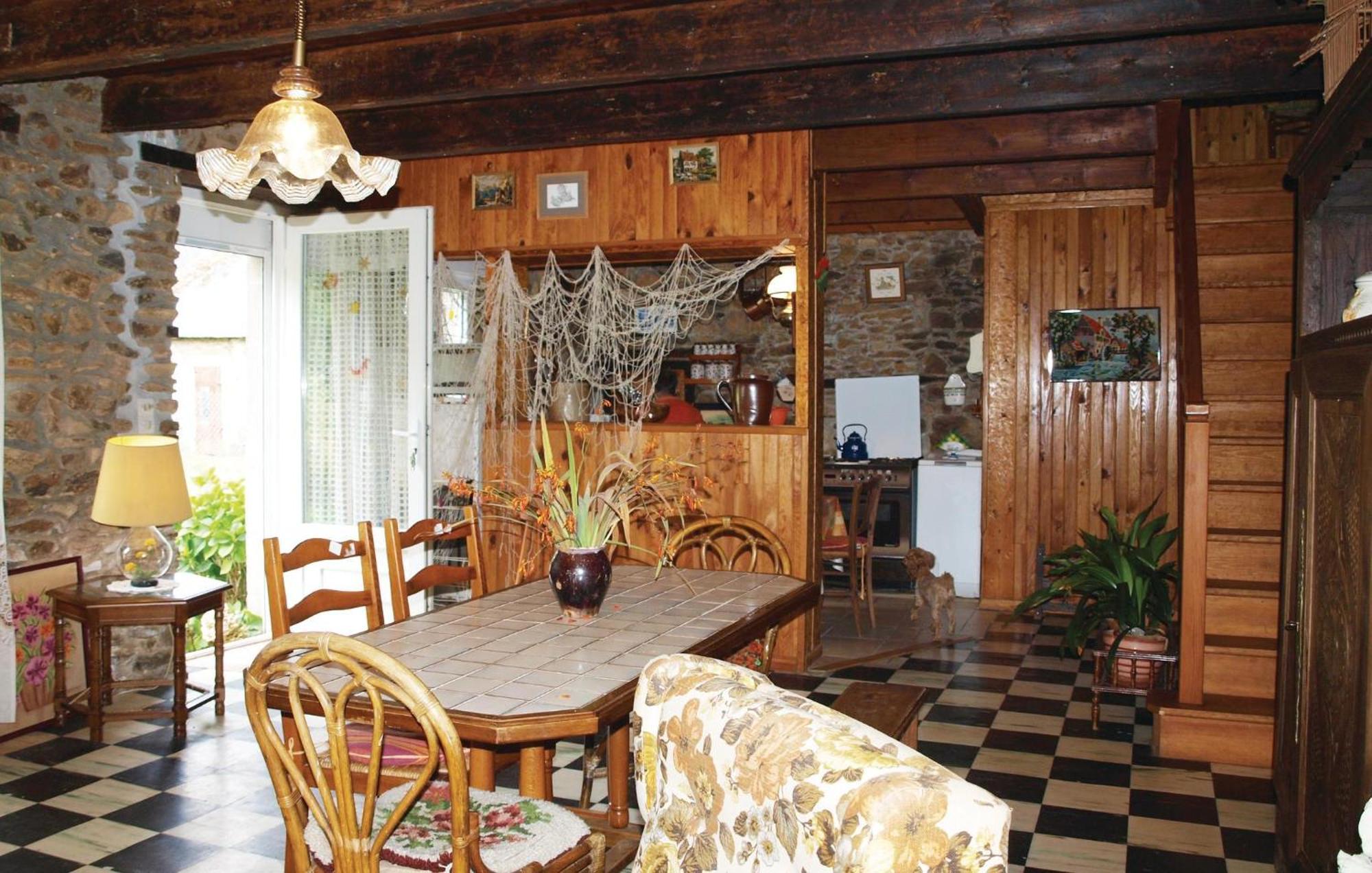 Lovely Home In Le Faouet With Kitchen Экстерьер фото